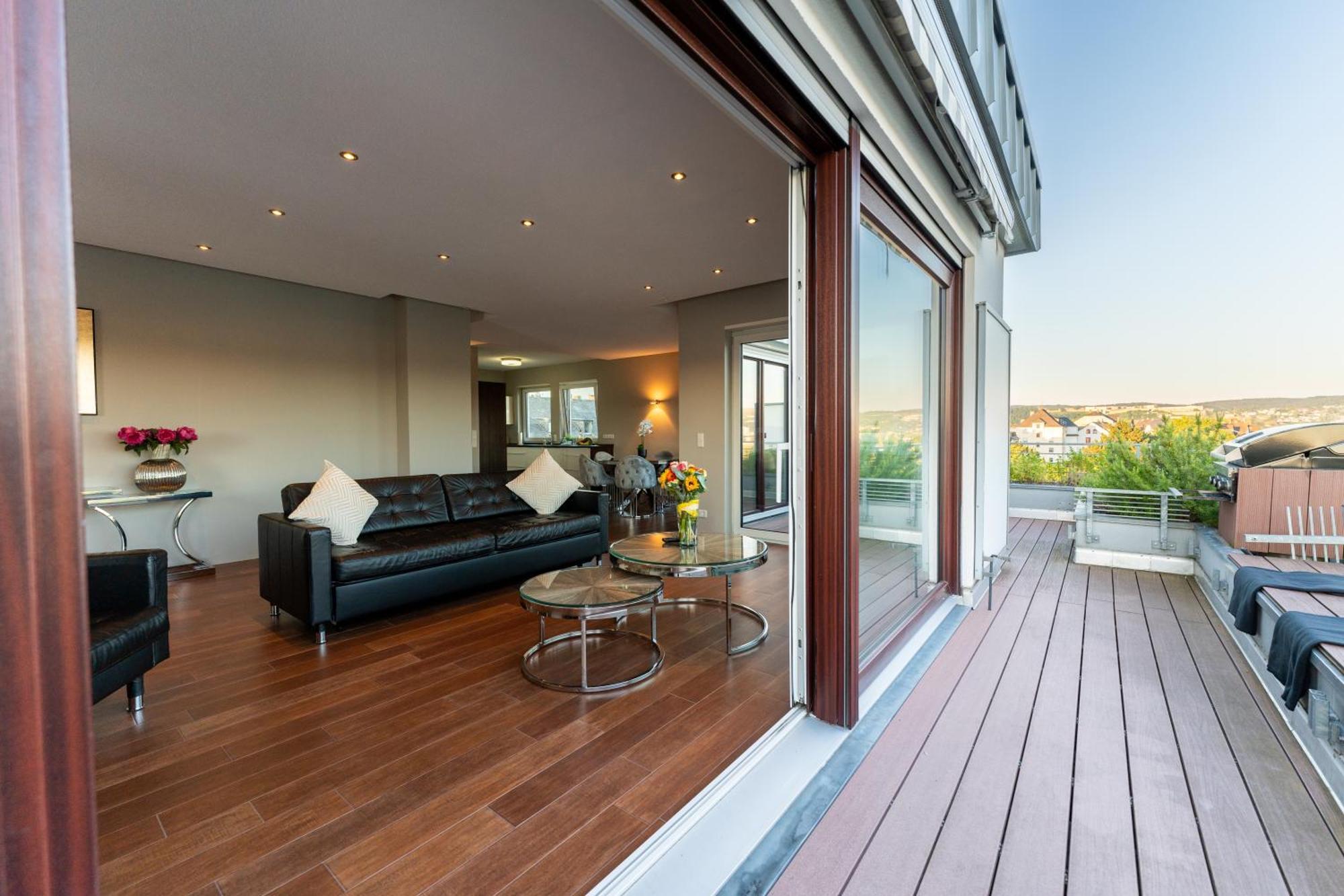 Penthouse Wohnung Mit Schoenem Moselblick In Metternich Кобленц Экстерьер фото