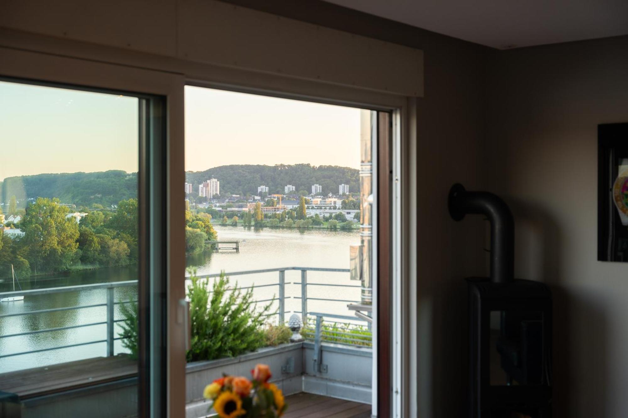 Penthouse Wohnung Mit Schoenem Moselblick In Metternich Кобленц Экстерьер фото